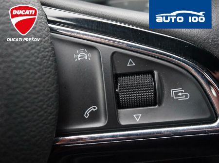 Škoda Superb Combi 2.0 TDI Laurin & Klement 110 kW DSG
