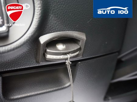 Škoda Superb Combi 2.0 TDI Laurin & Klement 110 kW DSG