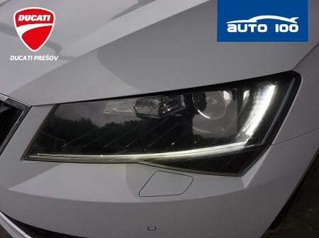 Škoda Superb Combi 2.0 TDI Laurin & Klement 110 kW DSG