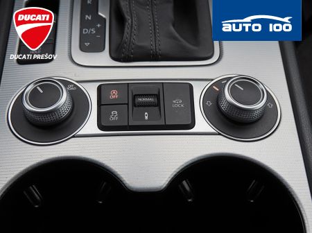 Volkswagen Touareg 3.0 TDI 4-Motion R-line 193 kW AT8