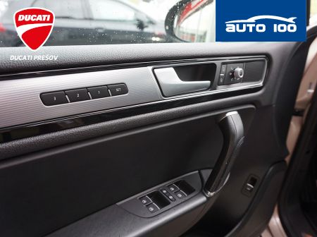 Volkswagen Touareg 3.0 TDI 4-Motion R-line 193 kW AT8