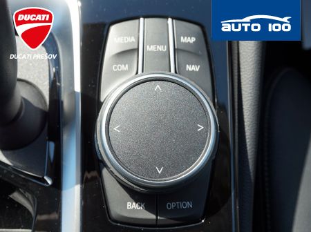 BMW 530d Touring Sportline xDrive 195kW AT8