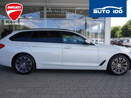 BMW 530d Touring Sportline xDrive 195kW AT8