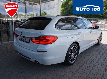 BMW 530d Touring Sportline xDrive 195kW AT8