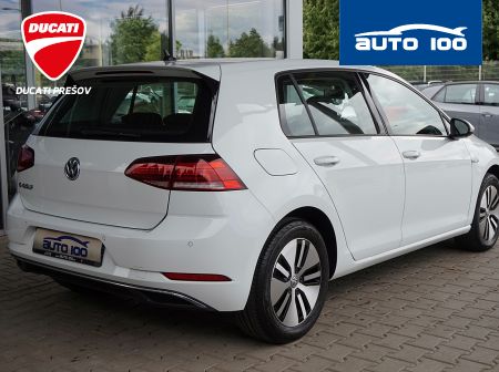 Volkswagen E-Golf 100kW Comfortline AT