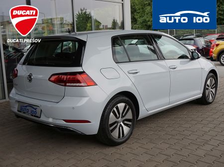 Volkswagen eGolf 100kW Comfortline AT