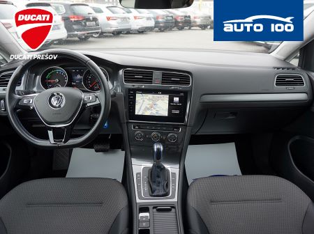 Volkswagen eGolf 100kW Comfortline AT