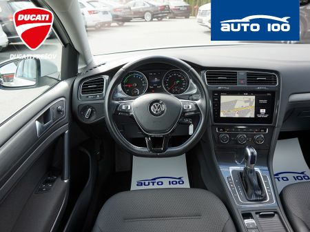 Volkswagen eGolf 100kW Comfortline AT