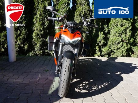 Ducati Streetfighter V2