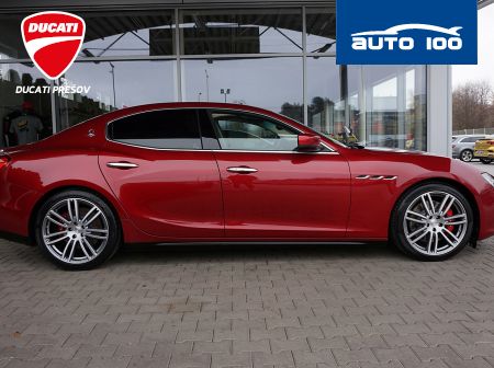 Maserati Ghibli SQ4 338kW 4x4 AT8