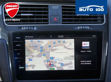 Volkswagen eGolf Comforltine 100kW AT