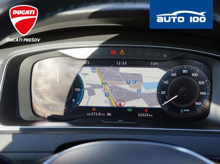 Volkswagen eGolf Comforltine 100kW AT