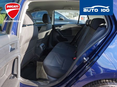 Volkswagen eGolf Comforltine 100kW AT