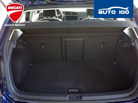 Volkswagen eGolf Comforltine 100kW AT