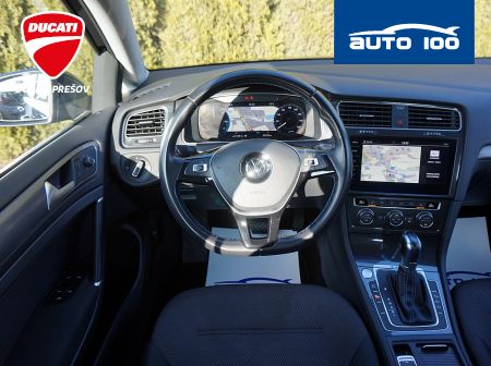 Volkswagen eGolf Comforltine 100kW AT