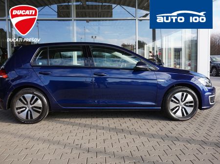 Volkswagen eGolf Comforltine 100kW AT