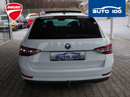 Škoda Superb Combi 2.0 TDI Style 4x4 140kW DSG7