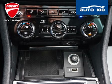 Škoda Superb Combi 2.0 TDI Style 4x4 140kW DSG7