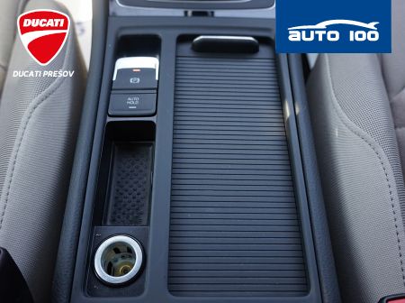 Volkswagen Golf Variant 2.0 TDI Highline 110kW MT6