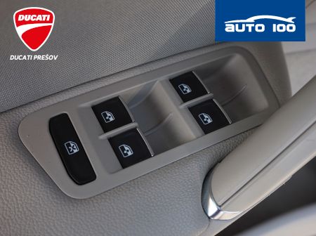 Volkswagen Golf Variant 2.0 TDI Highline 110kW MT6
