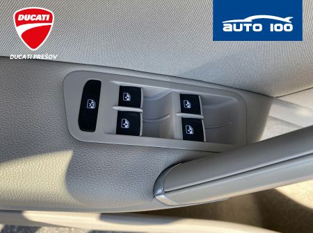 Volkswagen Golf Variant 2.0 TDI Highline 110kW MT6