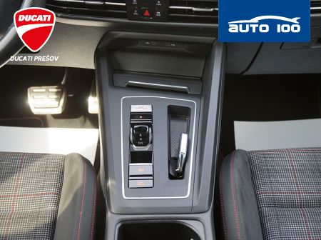 Volkswagen Golf 2.0 GTI 180kW DSG7