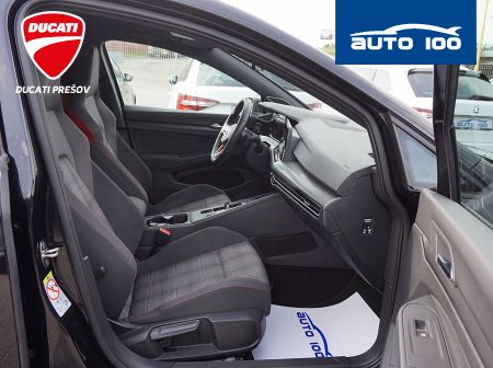 Volkswagen Golf 2.0 GTI 180kW DSG7