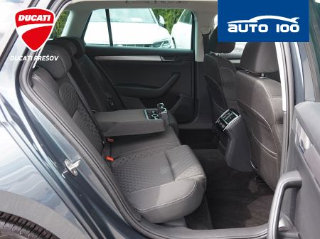 Škoda Superb Combi 2.0 TDI Style 140kW DSG7