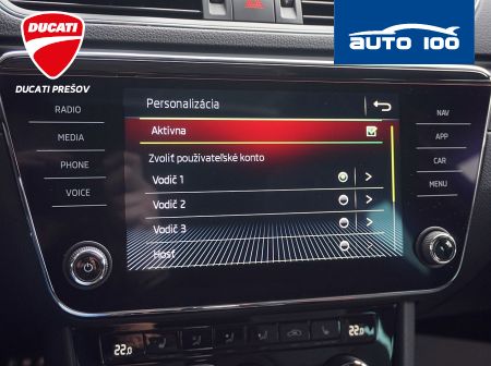 Škoda Superb Combi 2.0 TDI Sportline 4x4 140kW DSG7