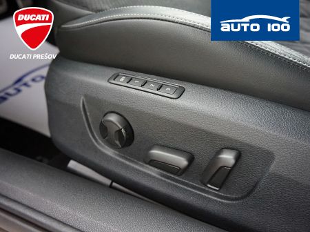 Škoda Superb Combi 2.0 TDI Sportline 4x4 140kW DSG7