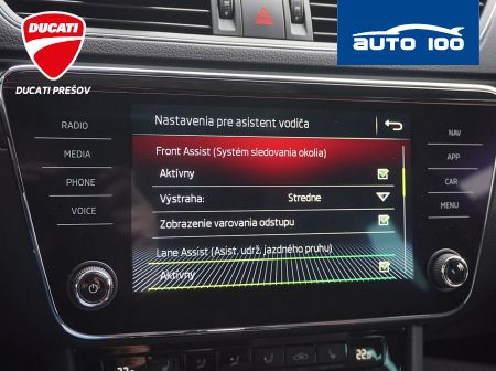 Škoda Superb Combi 2.0 TDI Sportline 4x4 140kW DSG7