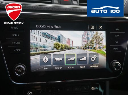 Škoda Superb Combi 2.0 TDI Sportline 4x4 140kW DSG7