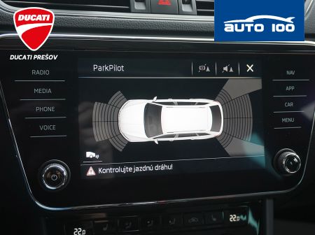 Škoda Superb Combi 2.0 TDI Sportline 4x4 140kW DSG7
