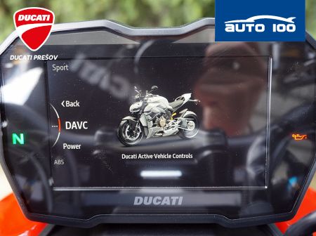 Ducati Streetfighter V4 S