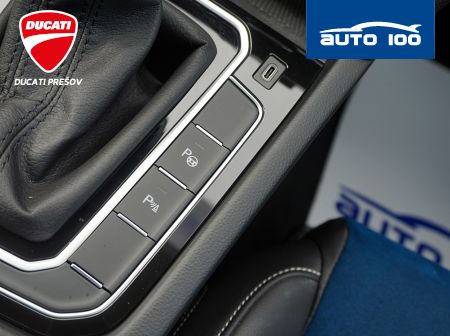Volkswagen Passat Variant 2.0 TDI R-line 140kW DSG7