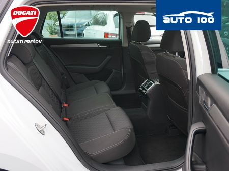 Škoda Superb Combi 2.0 TDI Style 4x4 140kW DSG6