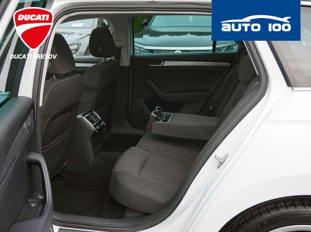 Škoda Superb Combi 2.0 TDI Style 4x4 140kW DSG6