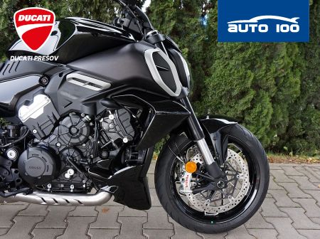 Ducati Diavel V4 black