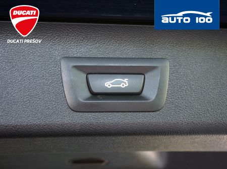BMW 520d Touring SportLine xDrive 140kW AT8