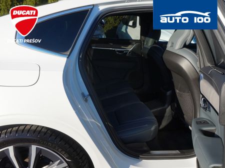 Volvo S90 2.0 T8 PHEV 4x4 AT8