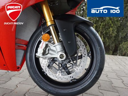 Ducati Panigale V4S Red