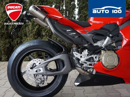 Ducati Panigale V4S Red