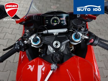 Ducati Panigale V4S Red