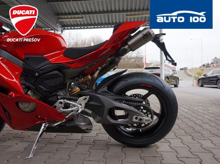 Ducati Panigale V4S Red
