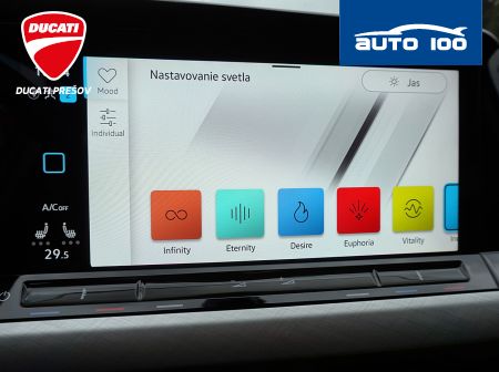 Volkswagen Golf Variant Life 2.0 TDI 110kW DSG-7