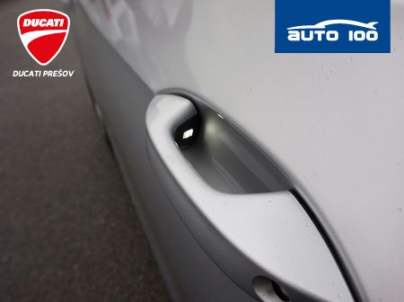 Volkswagen Golf Variant Life 2.0 TDI 110kW DSG-7