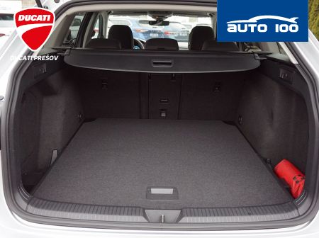 Volkswagen Golf Variant Life 2.0 TDI 110kW DSG-7