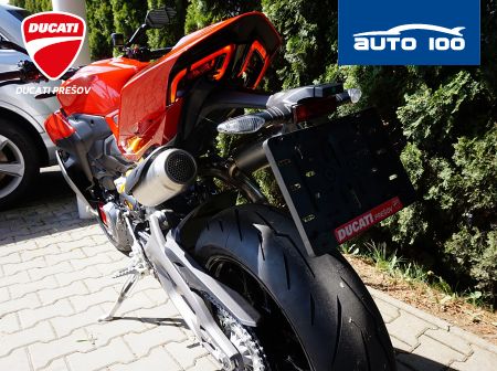 Ducati Streetfighter V2S