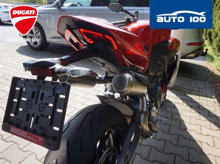 Ducati Streetfighter V2S