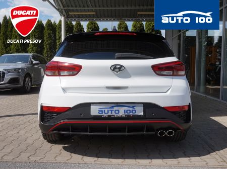 Hyundai I30 N-Line 1.5i + HEV 117kw